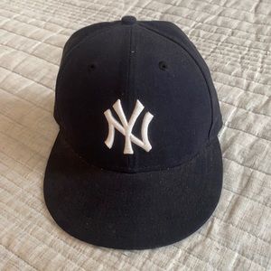 Flat Brim New York Yankee Hat